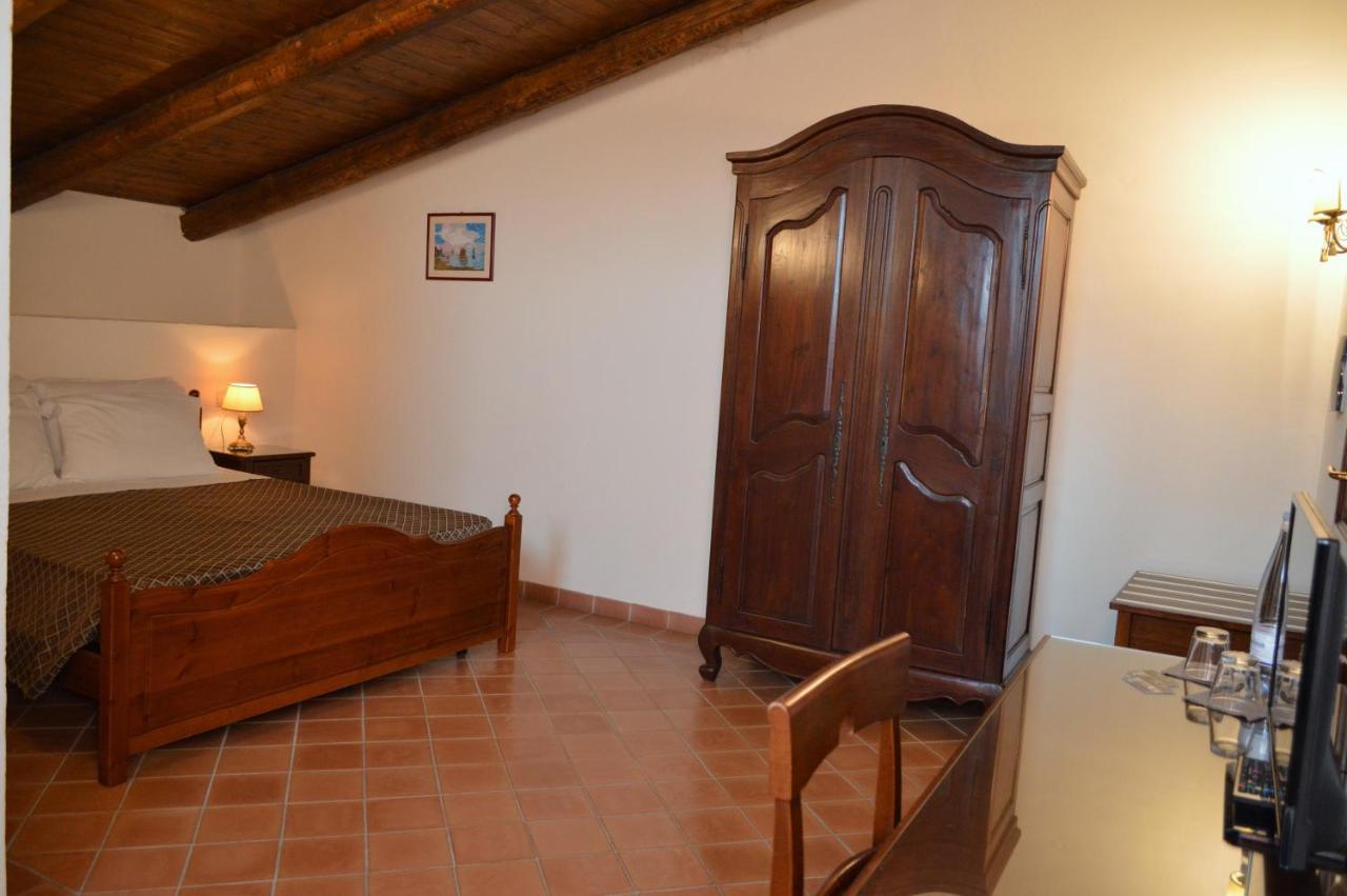 Villa Florio Parghelia Bagian luar foto